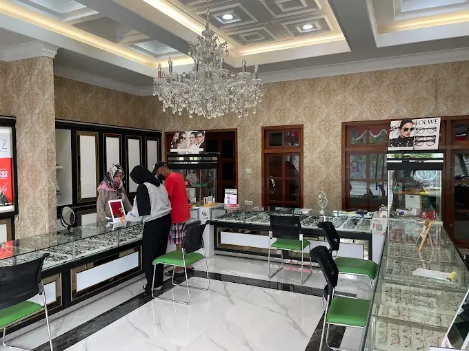 Testimoni Pelanggan Optik Tamsis: Cerita Nyata