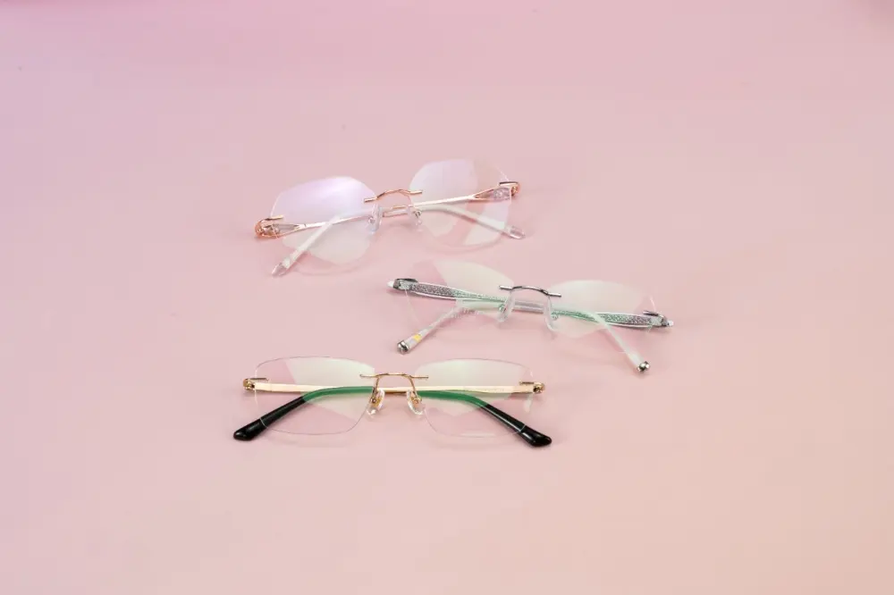 Full Rim vs Half Rim vs Rimless — Kelebihan & Kekurangan